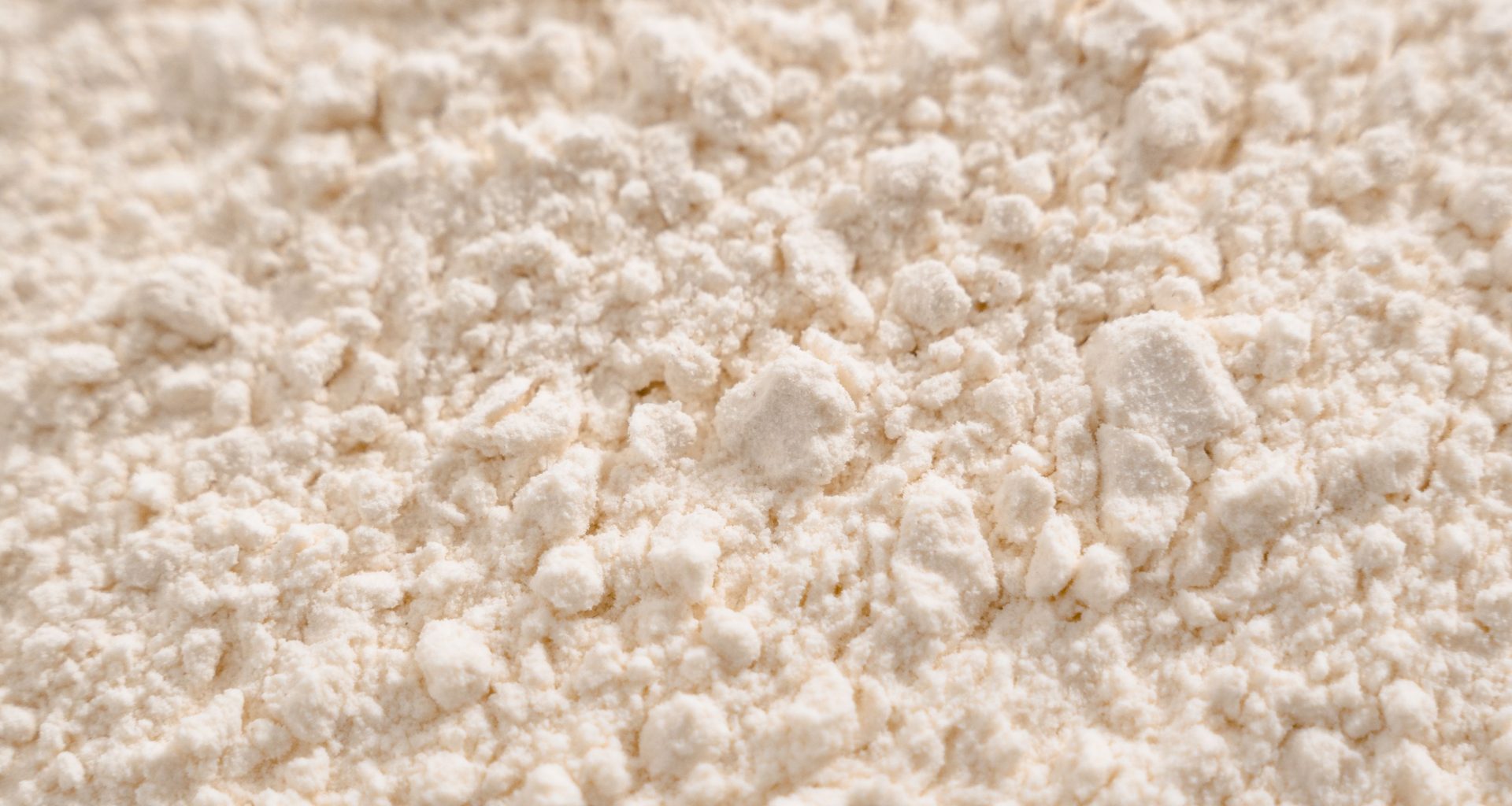 white supplement powder close up